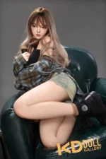 150cm/4ft11 B-cup Silicone Sex Doll – Liu Li：圖片 3