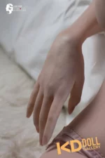 160cm/5ft3 F-cup Hyper Realistic Silicone Sex Doll – Nydia Ellis：圖片 6